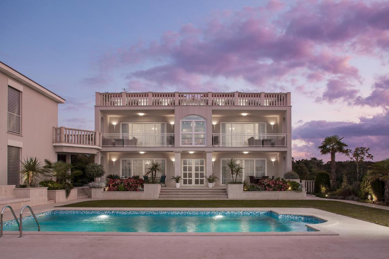 Deluxe Apartments Vila Carissa マリンスカ エクステリア 写真